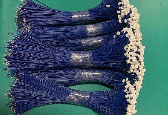 カスタムJST電気ワイヤーハーネス組 XH 2.5 4ピンからMX3.0mm 4pコネクタ