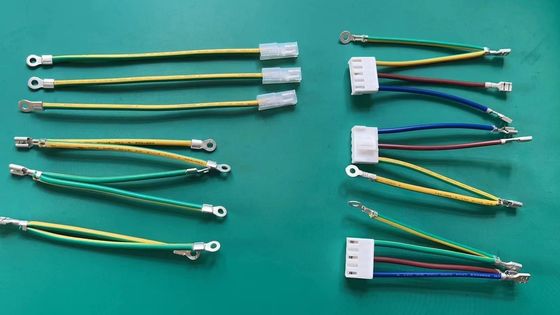 ターミナルワイヤーハーネス組 18 - 26Awg JST接続器 4.8mm 6.3mm Yターミナル