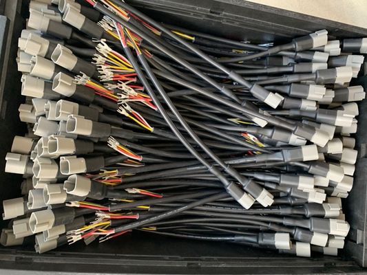 工業用ケーブル 電線用ワイヤーハーネス 重い機器に合わせた