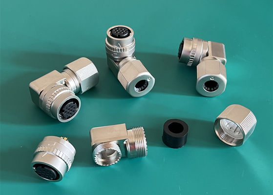 右角溶接線プラグ 円形ワイヤ接続器 セルボブレーキケーブルのための10ピン