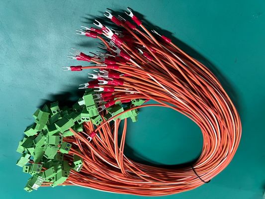 OEMケーブル長さ 工業機械5.08mmターミナルブロック グリーンケーブルとワイヤーハーネス組 0.5M 1M 100% 試験検査